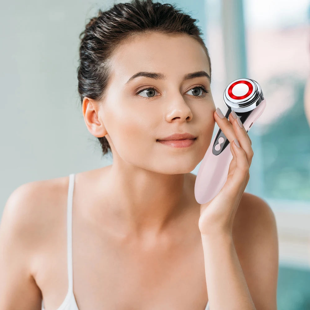 Reveal your most radiant skin yet with the Halicare Sonic Facial Brush. This powerful yet gentle cleansing tool uses advanced sonic vibration technology to lift away dirt, oil, and makeup leaving your skin fresh, smooth, a