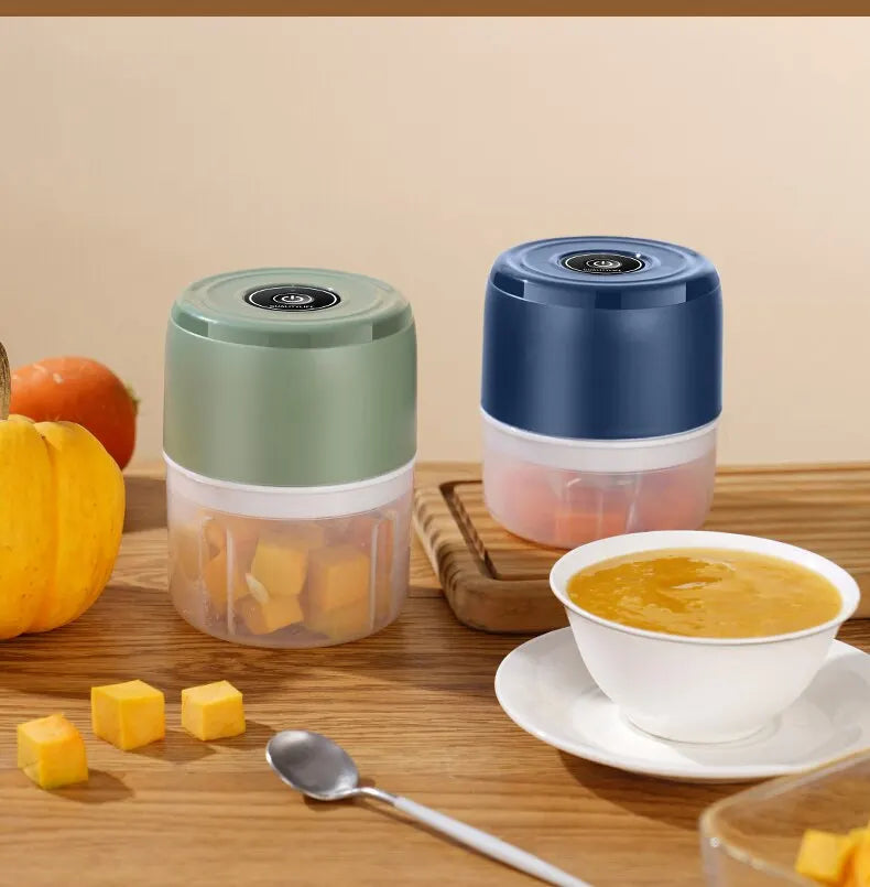 Say goodbye to time-consuming chopping and hello to effortless meal prep with the QuickPrep Chopper. Featuring ultra-sharp stainless steel blades and a built-in strainer, it’s your all-in-one kitchen hack for fast, fresh co